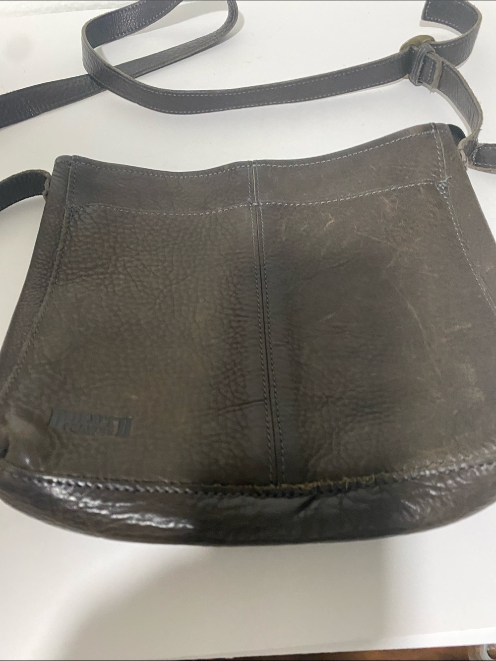 Duluth Leather Crossbody Bag - Black